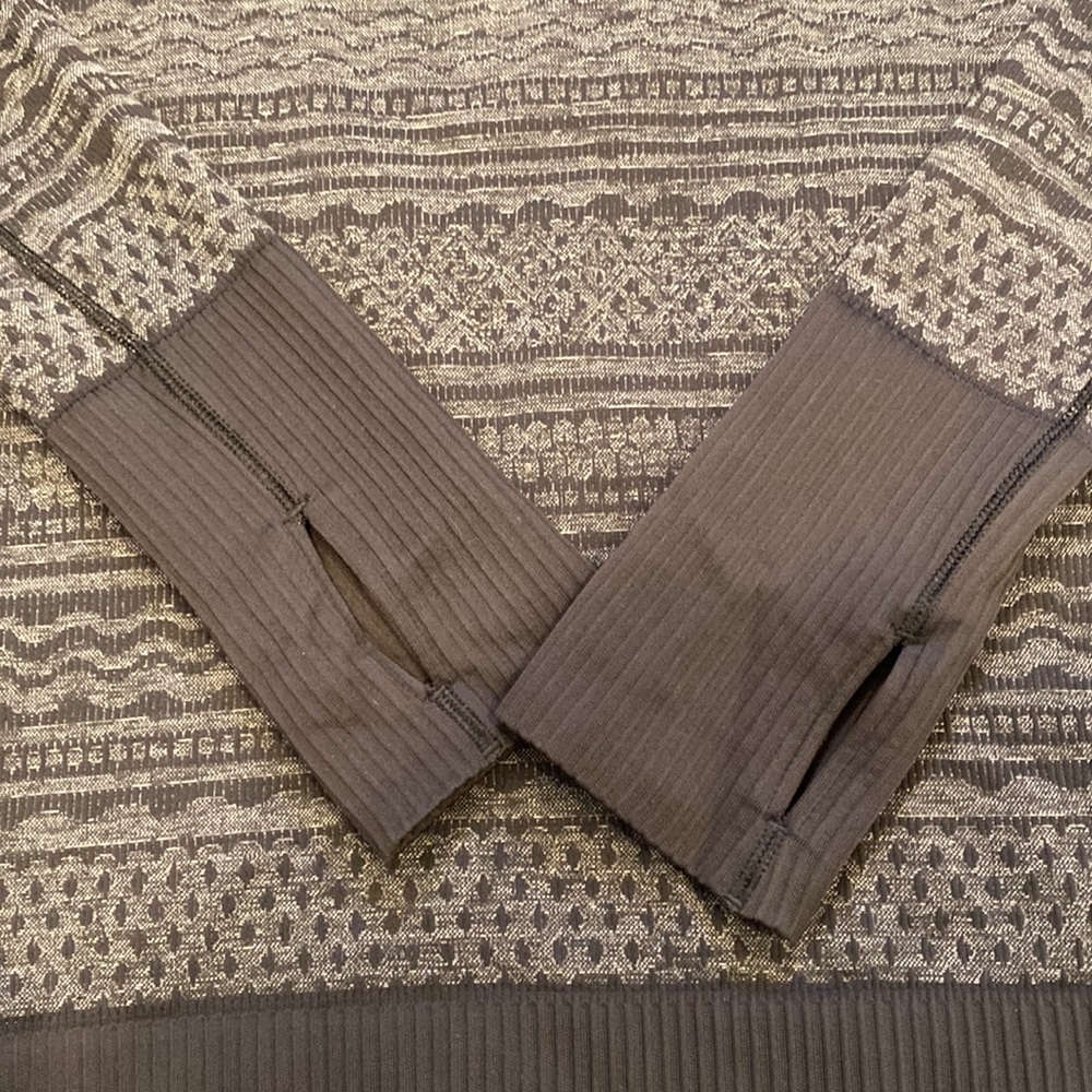 Lululemon Rest Less Pullover - Picture 6 of 6